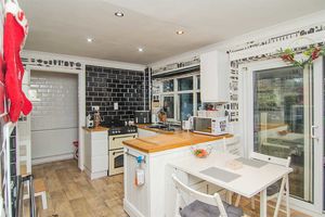 Photo 10- click for photo gallery